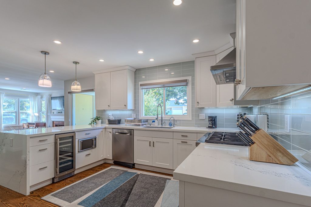 Kitchen Remodeling Service